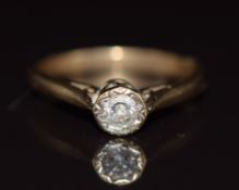 A 9ct gold ring set with a diamond of approximately 0.15ct, 2.3g, size L