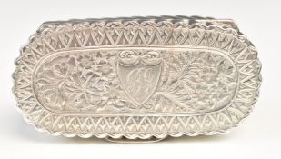 Victorian hallmarked silver snuff box with wrythen and engraved decoration, Birmingham 1892, maker