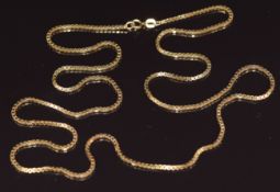 A 9ct gold necklace / chain made up of box links, 14.6g