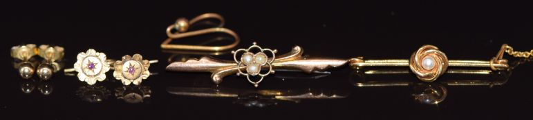 Two 9ct gold brooches set with seed pearls (3.2g), Victorian 9ct gold earrings each set with a