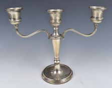 Elizabeth II silver three branch candelabra, Birmingham 1995, maker W I Broadway & Co, height 20cm