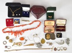 A collection of jewellery including brooches, rolled gold fob chain, vintage bracelet box, 9ct