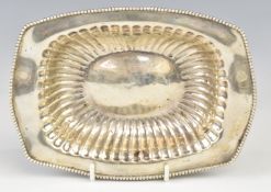 American silver bon bon dish, with beaded edge with American 925/1000 fine sterling and maker's mark