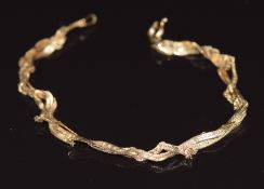 A 14ct gold bracelet, 2.2g