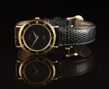 Gucci ladies wristwatch ref. 3000L with gold dauphine hands, black dial, Roman numerals to the