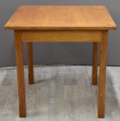 Oakleafman David Longstaff oak jointed table, 76 x 76 x 74cm