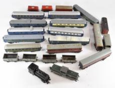 00 gauge model railway rolling stock comprising Lima Rivarossi Baltimore and Ohio Steam Locomotive