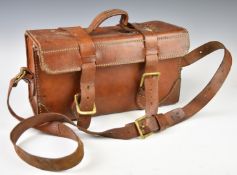 Leather shotgun cartridge carry bag with shoulder strap and brass fittings, 35 x 16 x 20cm.