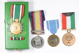 Gulf Medal with clasp for 16 Jan to 28 Feb 1991, naming rubbed / erased but Cold'm Guards remains,