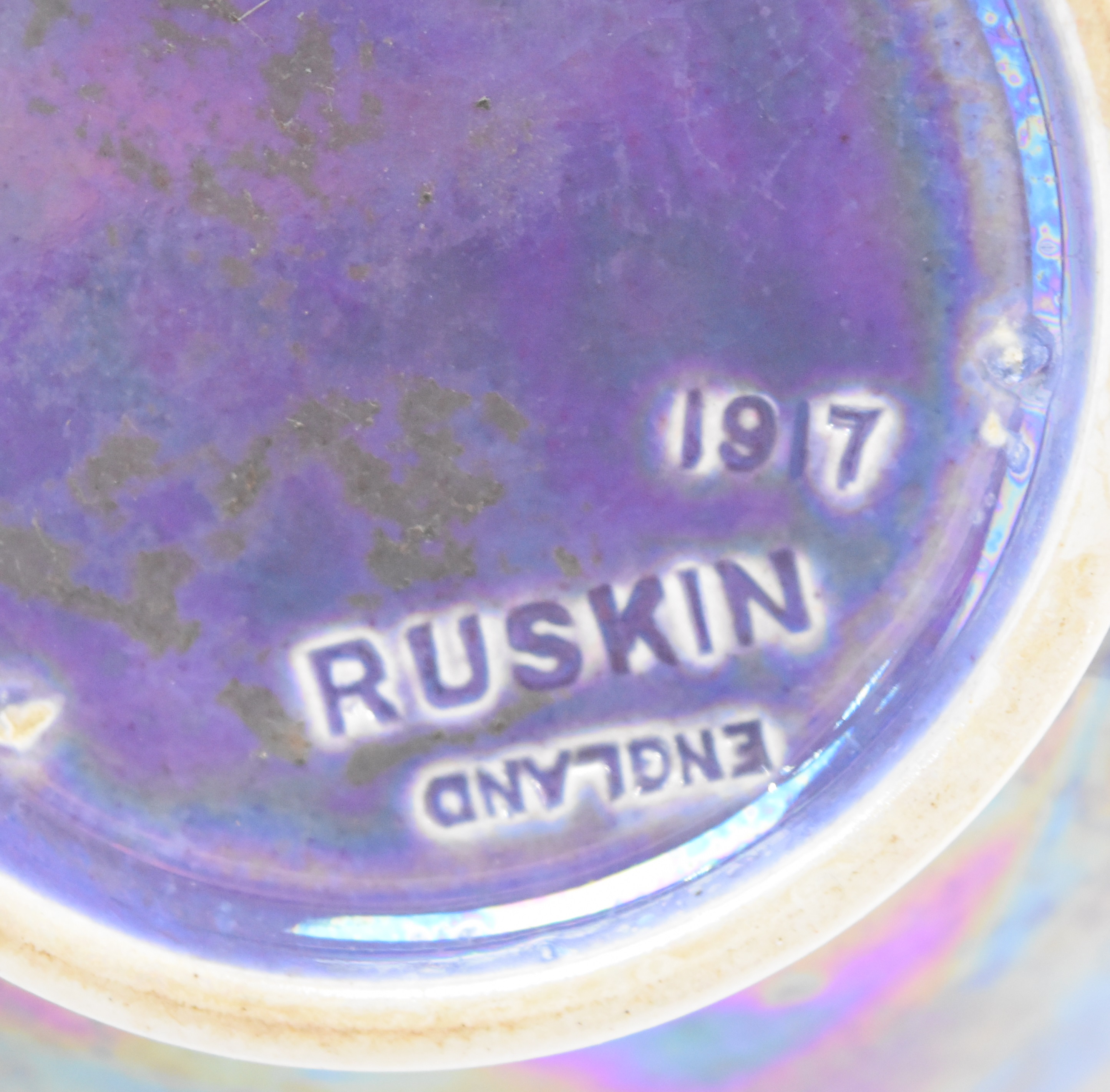 Ruskin Pottery pedestal vase shape no 197, height 16cm - Image 3 of 3