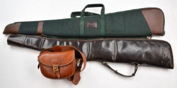 Two padded or wool lined gun slips, one by Napier the other by Bredon Hill Shooting Supplies
