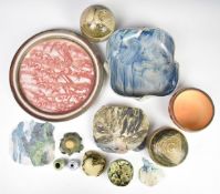 Studio pottery chargers, vases, bowls etc to include Davis Eeles of Shepherds Well Pottery, slab