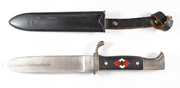Replica Hitler Youth dagger with 14cm blade stamped DSE and Rostfrfi, with scabbard. PLEASE NOTE ALL