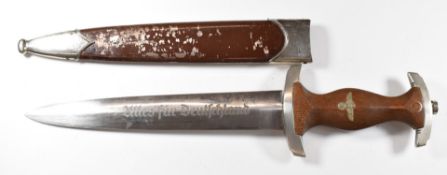 German Third Reich dagger with 21cm blade and scabbard. PLEASE NOTE ALL BLADED ITEMS ARE SUBJECT