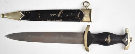 Replica WW2 German Third Reich Nazi SS Dagger with 21cm double edged blade and scabbard. PLEASE NOTE