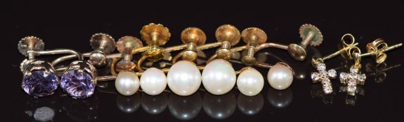 Three pairs of 9ct gold earrings set with pearls, a pair of 9ct gold earrings set with synthetic