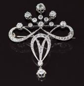Art Nouveau white gold brooch/ pendant set with old cut and rose cut diamonds, total diamond