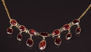 Victorian section of a necklace set with garnets, 4.3g