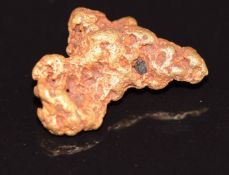 A gold nugget, 1.7g