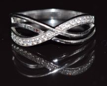 A 9ct with gold ring set with cubic zirconia, 2.2g, size S