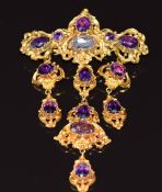 Georgian / Victorian yellow metal brooch set with foiled amethysts, 16.1g 8.7x5.3cm