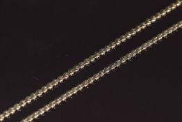 A 9ct gold necklace / chain made up of S shaped links, 8.1g