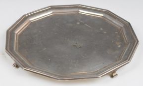 Art Deco hallmarked silver twelve sided salver or tray, raised on four feet, Sheffield 1927, maker