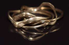 A 9ct gold puzzle ring, 2.8g, size L