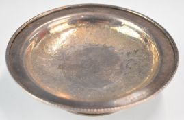 Elizabeth II hallmarked silver tazza with engraved decoration, diameter 12.5cm, Sheffield 1975,
