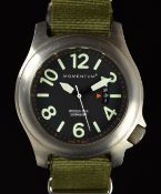 Momentum Steelix CN Series gentleman's wristwatch with date aperture, luminous hands, Arabic