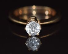 A 9ct gold ring set with a cubic zirconia, 4.6g, size M