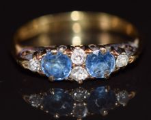 An 18ct gold ring set with sapphires and diamonds in Art Deco box, 2.1g, size L