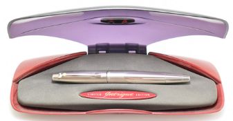 Sheaffer Intrigue fountain pen with brushed and polished body and cap and 18ct gold nib, in original