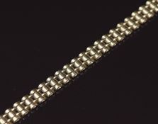 A 9ct gold bracelet made up of rectangular links, 14.8g 19.5cm