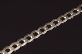 A 9k gold curb link bracelet, 10.2g 21cm