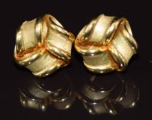 A pair of 18ct gold knot earrings with textured detail, 3.4g