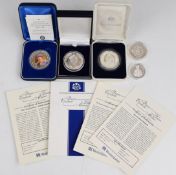 Five silver proof Queen Mother commemorative coins, some cased, others in capsules, four with