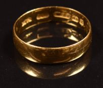 A 22ct gold wedding band / ring, Birmingham 1897, 3.3g, size R