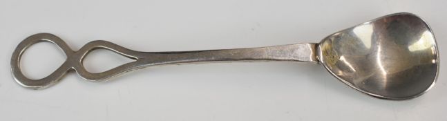 Sark Channel Islands provincial hallmarked silver salt or mustard spoon, marked 925, Sark and with