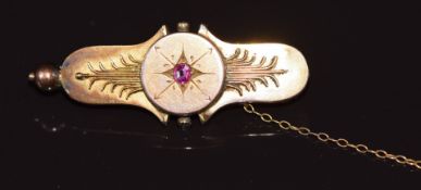 Victorian Etruscan Revival 9ct gold brooch set with a ruby, 5.3g 4.5x1.7cm