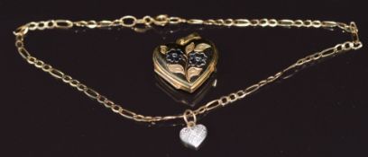 A 9ct gold bracelet and heart locket, 3.7g