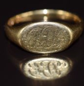 An 18ct gold signet ring, maker C.G & S, 6.6g, size T