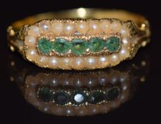 Victorian 18ct gold ring set with emeralds and pearls, 1.7g, size O