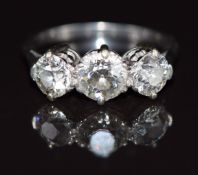 Art Deco irid/ platinum ring set with three transitional cut diamonds of approximately 0.85ct, 0.