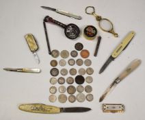 Collectables to include two hallmarked silver bladed and four further folding knives, some with