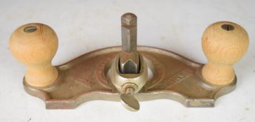 Record 071 router woodworking plane