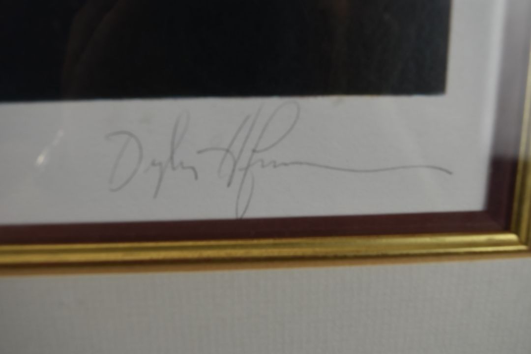 Douglas Hoffman signed limited edition 225/295 photograph of a nude lady, 60 x 73cm, in ornate - Image 4 of 5