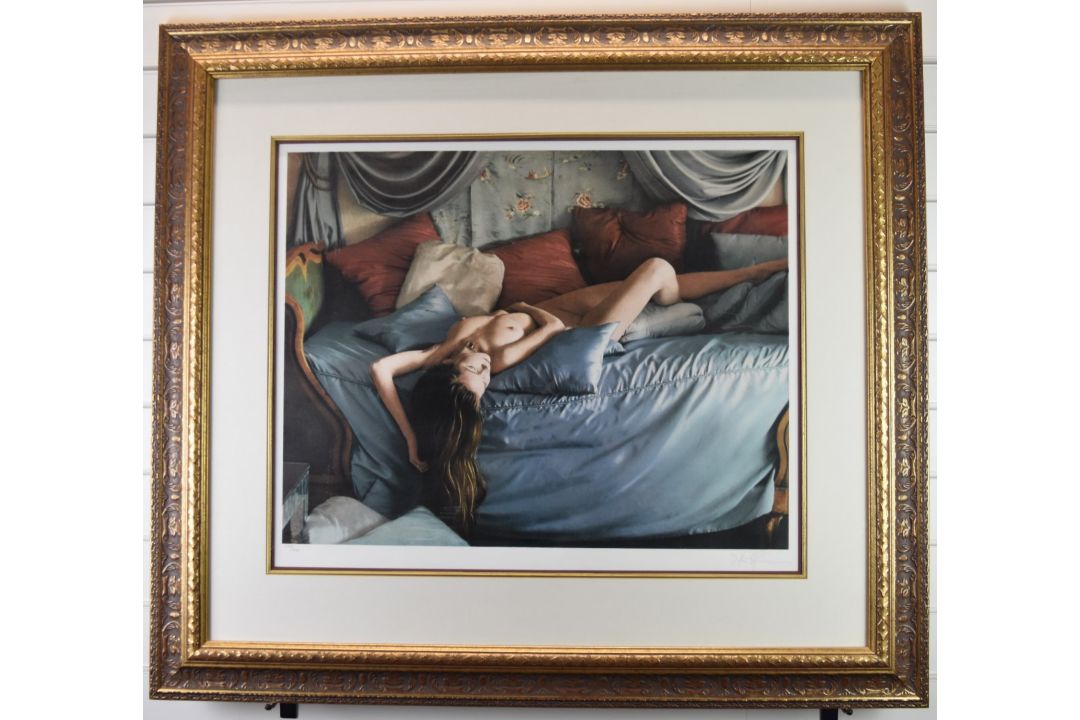 Douglas Hoffman signed limited edition 225/295 photograph of a nude lady, 60 x 73cm, in ornate - Image 2 of 5