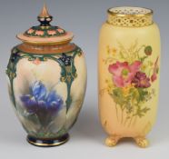 Hadleys Worcester covered vase and a Royal Worcester blush ivory vase, tallest 15cm