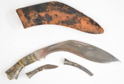 Kukri knife with lion head pommel, decorated handle, 29cm blade, karda, chakmak and sheath. PLEASE